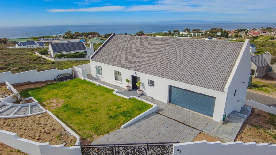 3 Bedroom Property for Sale in Britannica Heights Western Cape